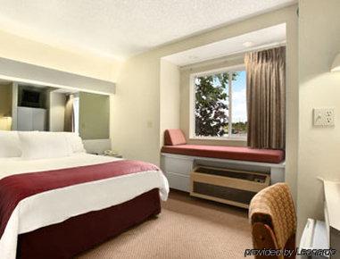 Quality Inn & Suites Watertown Fort Drum Calcium Bilik gambar